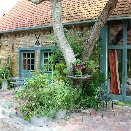 Ecuries De Coqueretaumont 度假居 *