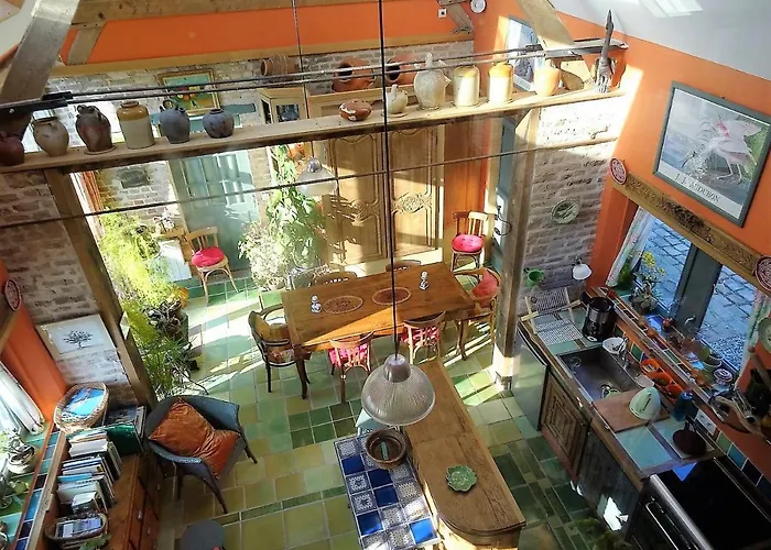 Ecuries De Coqueretaumont 度假居 *